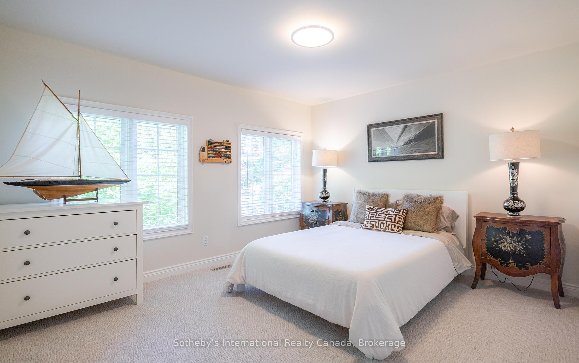 Photo 43 of 33 Edgecombe Terrace, Springwater, Rural Springwater — HOMEH