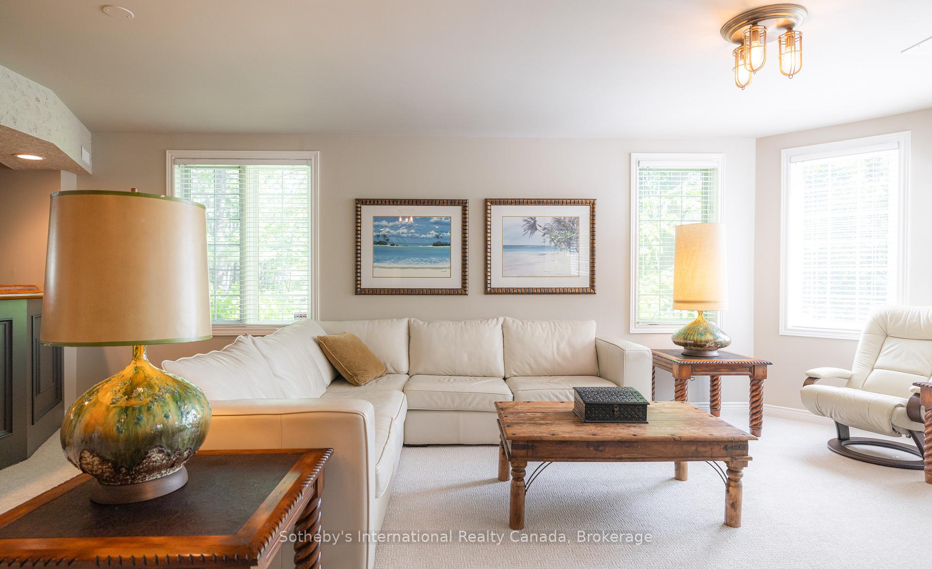 Photo 24 of 33 Edgecombe Terrace, Springwater, Rural Springwater — HOMEH