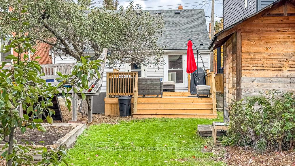 Photo 40 of 47 Tom Street, Hamilton, Strathcona — HOMEH