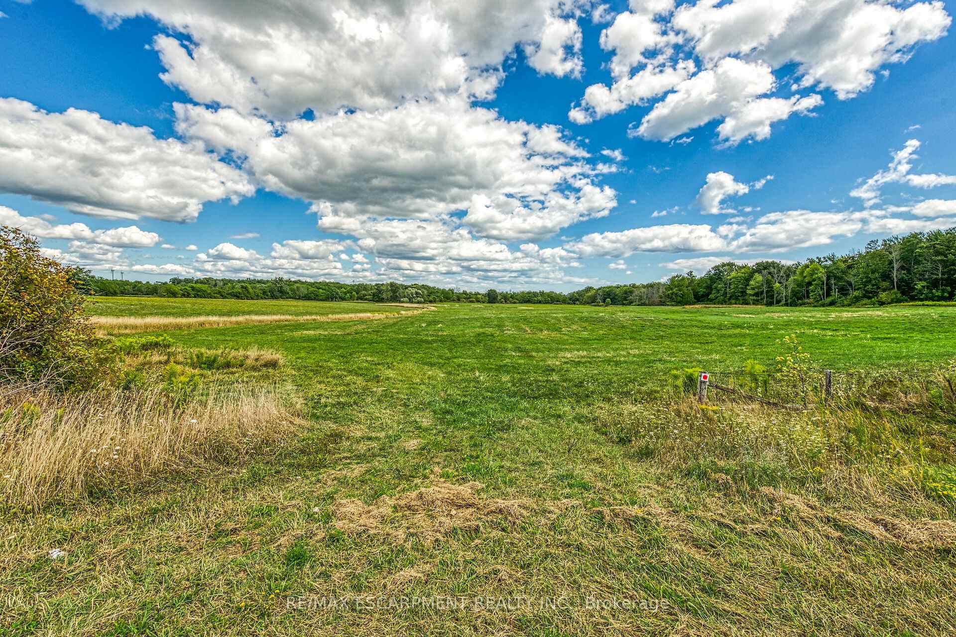 Photo 19 of Brooklin Road, Haldimand, Nanticoke — HOMEH