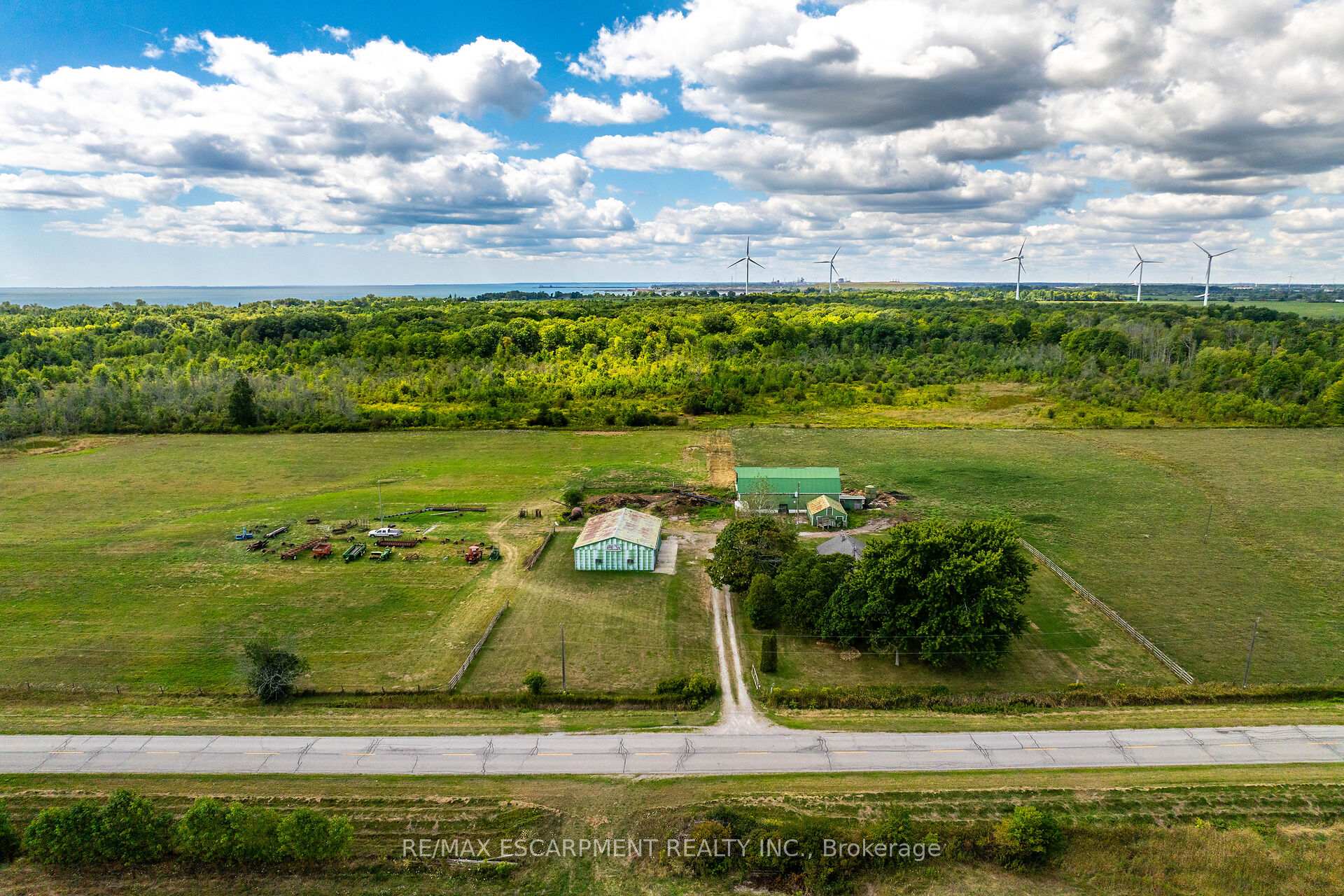 Photo 1 of 177 Brooklin Road, Haldimand, Nanticoke — HOMEH