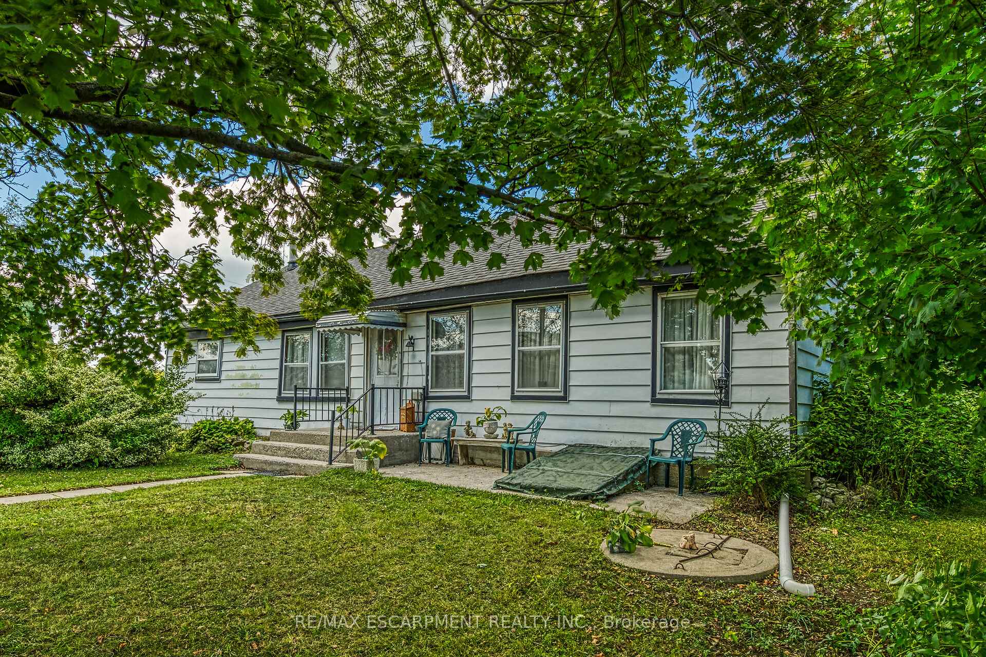 Photo 4 of 177 Brooklin Road, Haldimand, Nanticoke — HOMEH