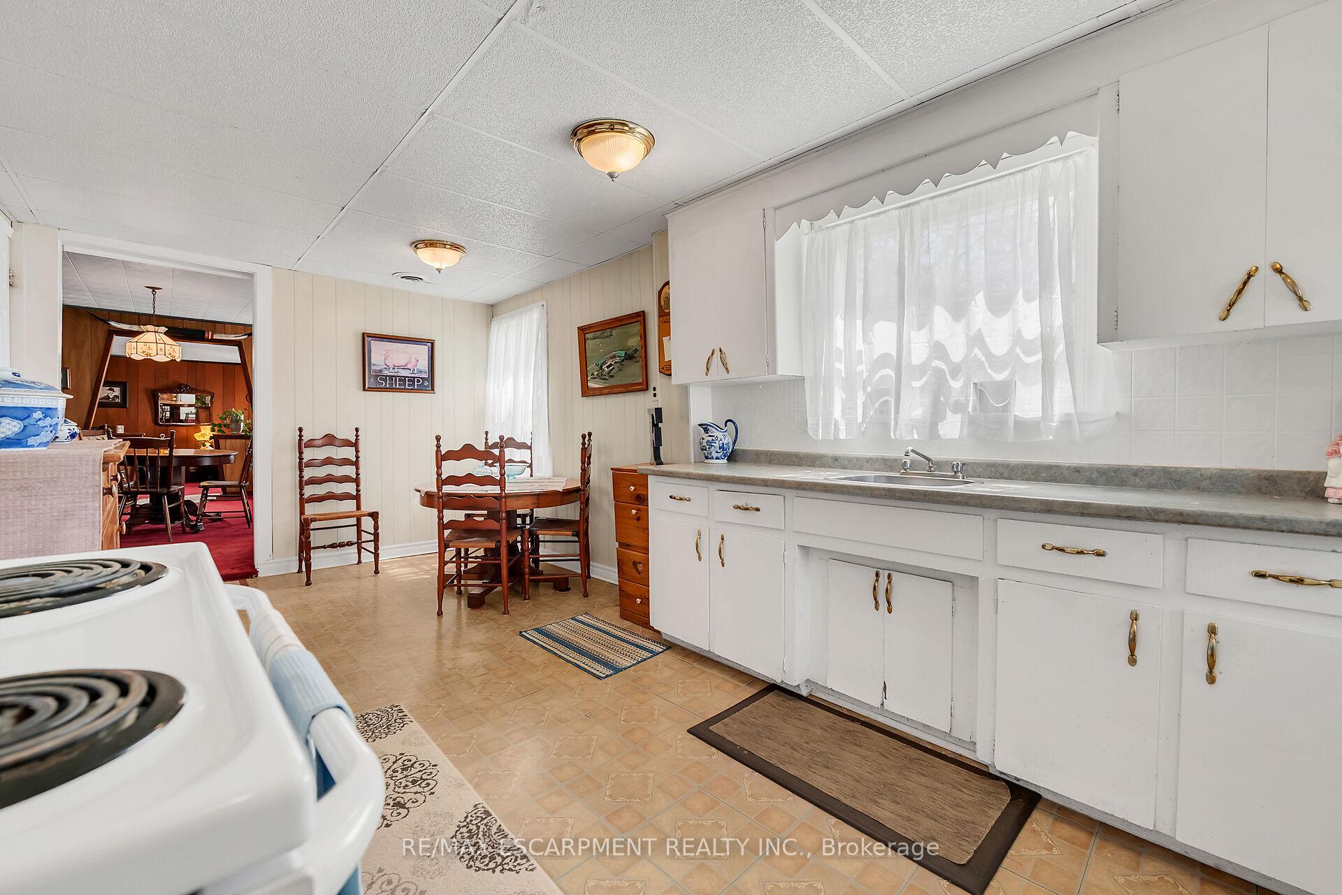 Photo 8 of 177 Brooklin Road, Haldimand, Nanticoke — HOMEH
