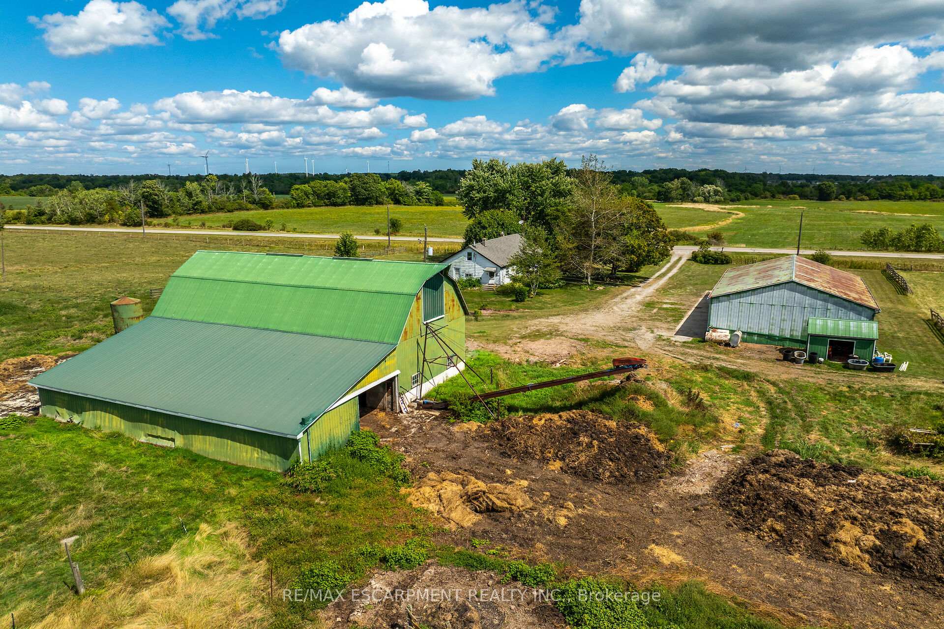 Photo 38 of 177 Brooklin Road, Haldimand, Nanticoke — HOMEH
