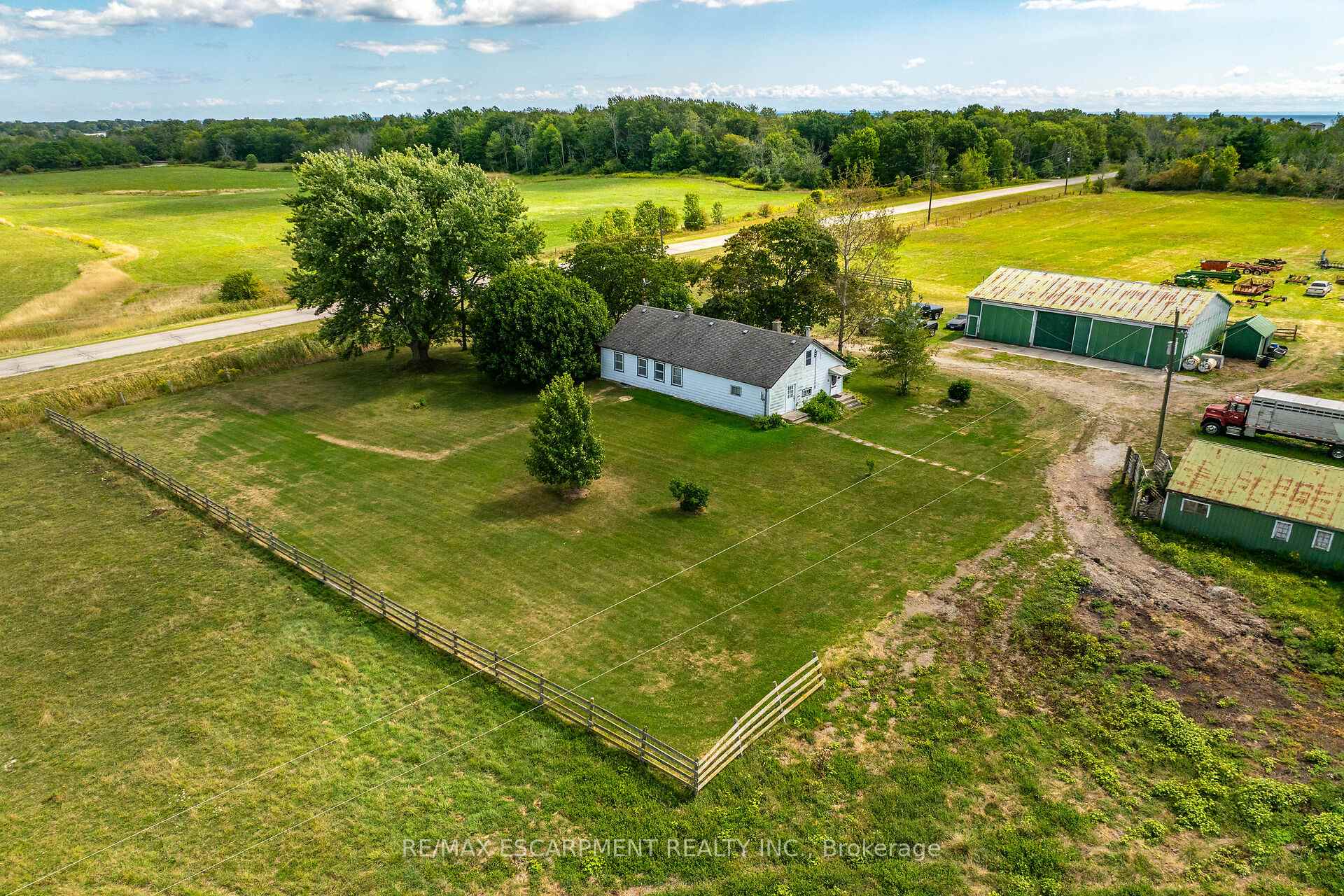Photo 45 of 177 Brooklin Road, Haldimand, Nanticoke — HOMEH