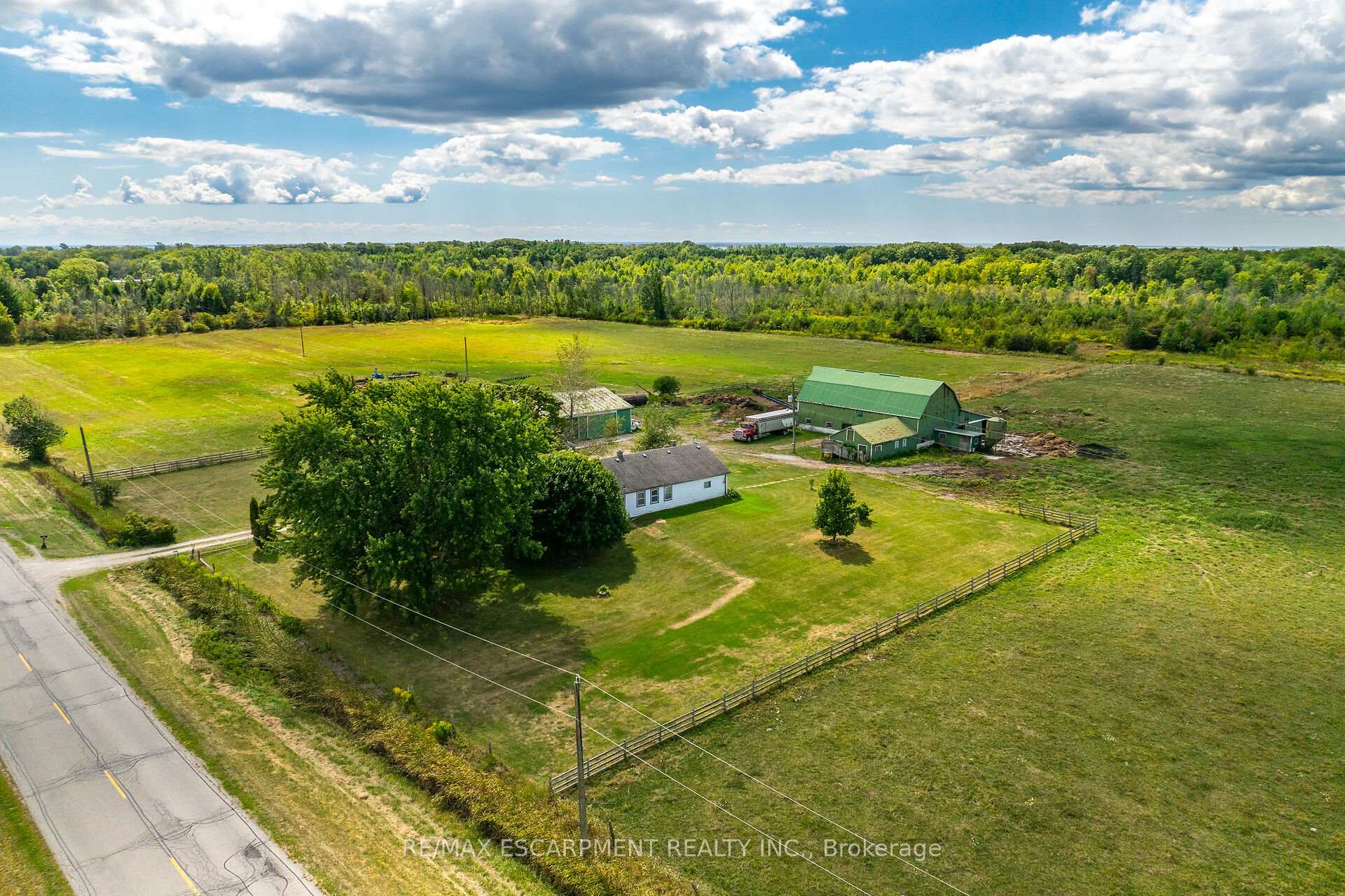 Photo 47 of 177 Brooklin Road, Haldimand, Nanticoke — HOMEH