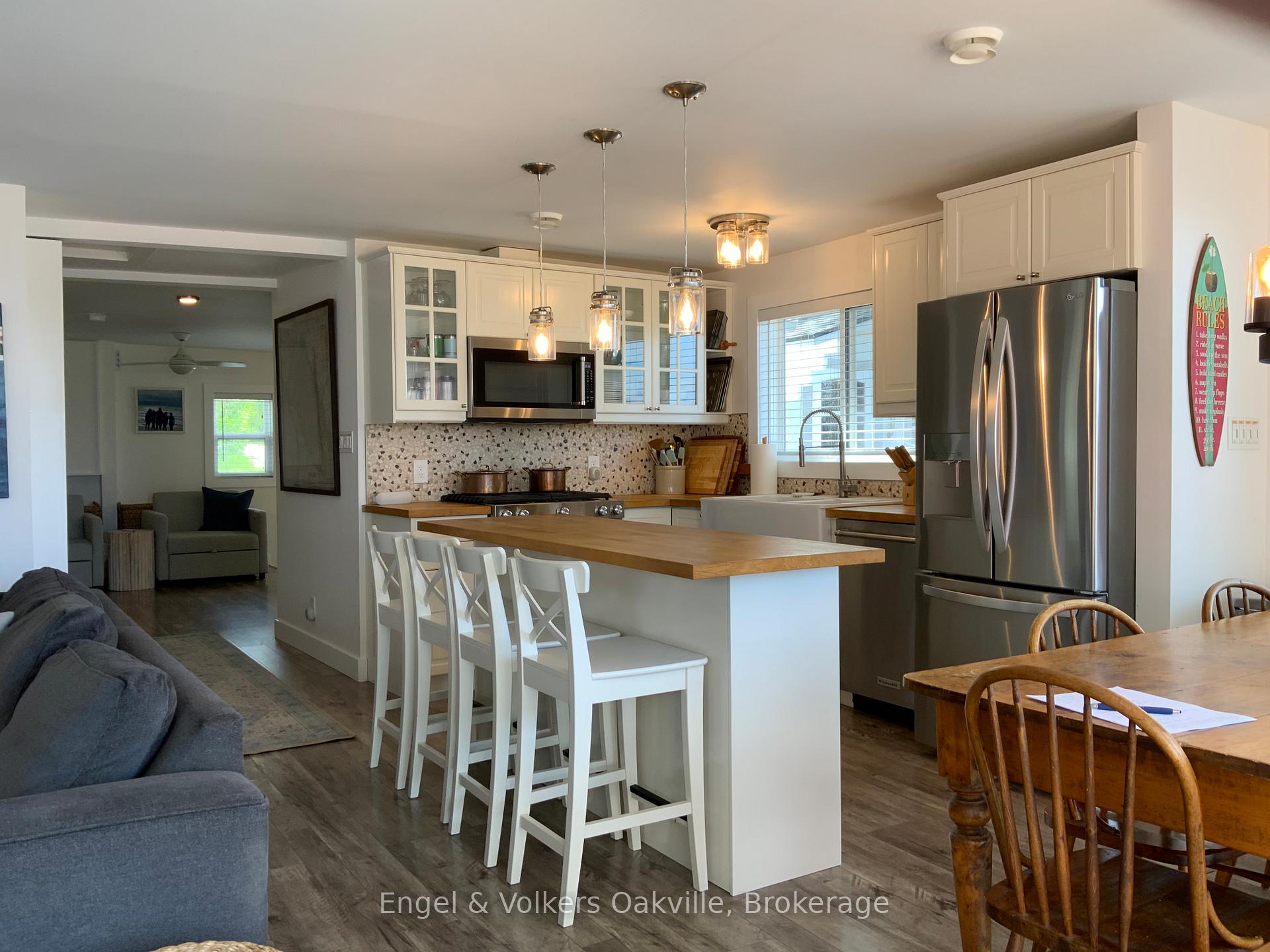 Photo 5 of 2234 Tiny Beaches Road S, Tiny, Rural Tiny — HOMEH