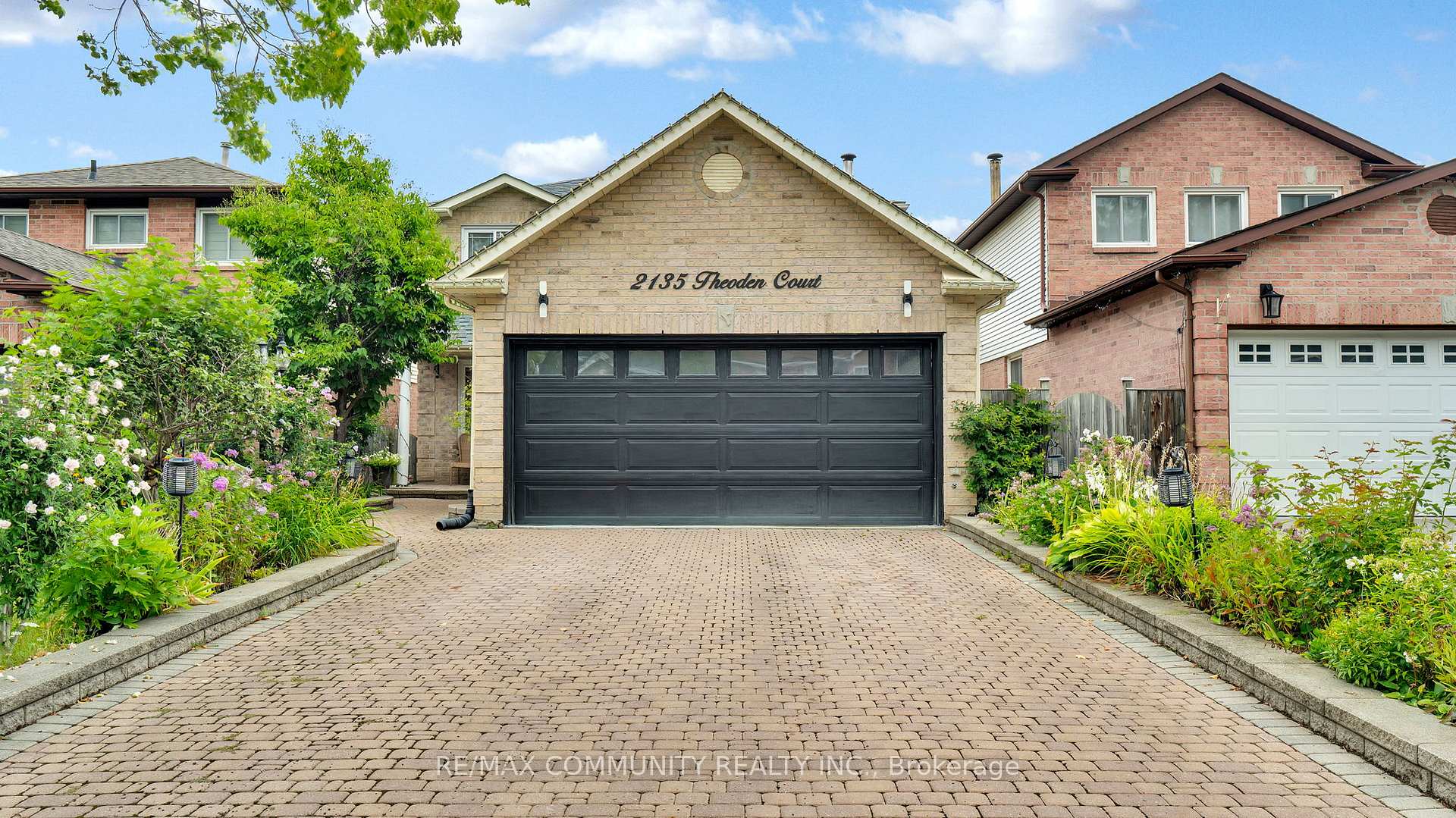 Front of 2135 Theoden Court