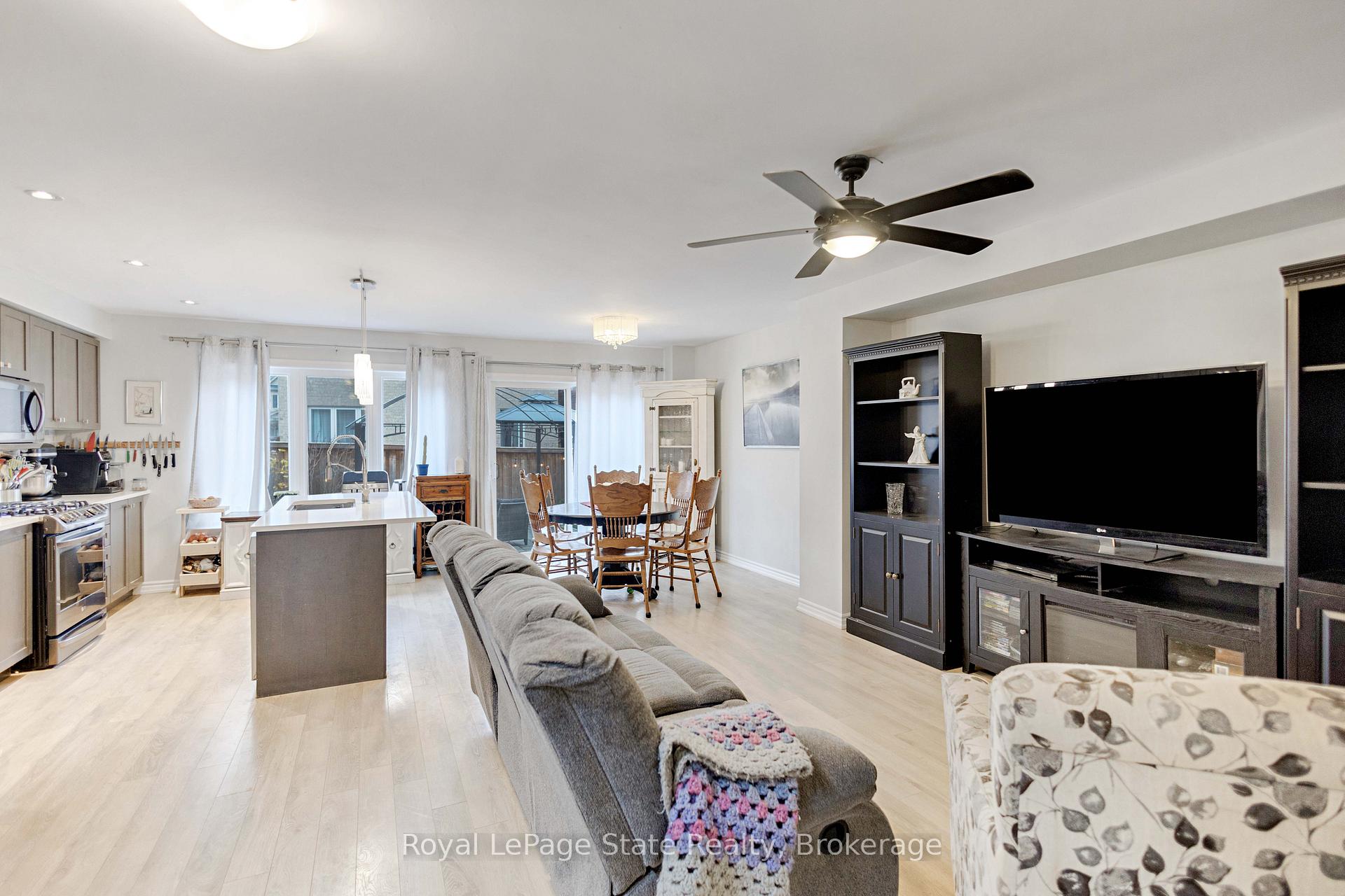 Photo 6 of 39 Mccargow Drive, Haldimand — HOMEH