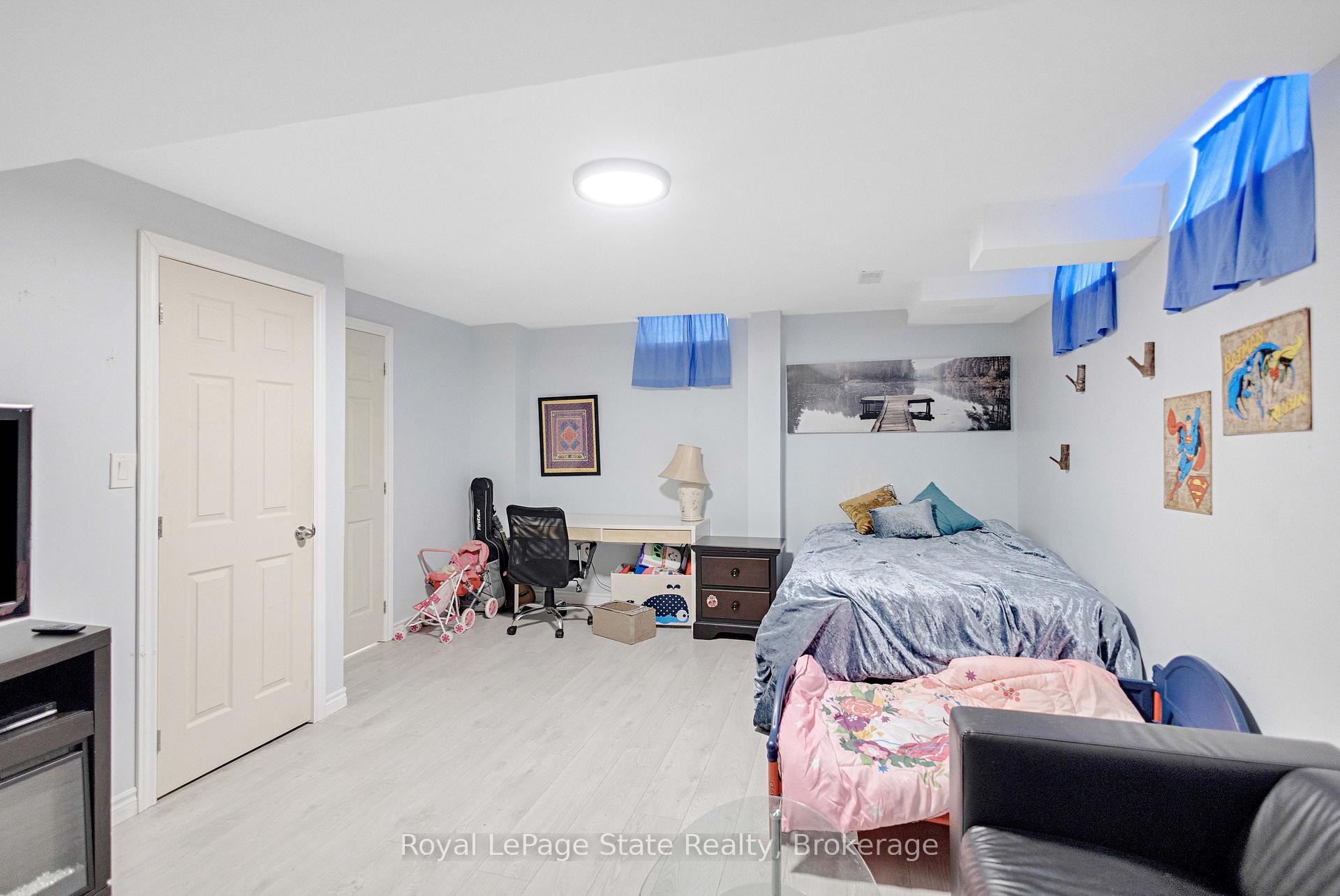 Photo 32 of 39 Mccargow Drive, Haldimand — HOMEH