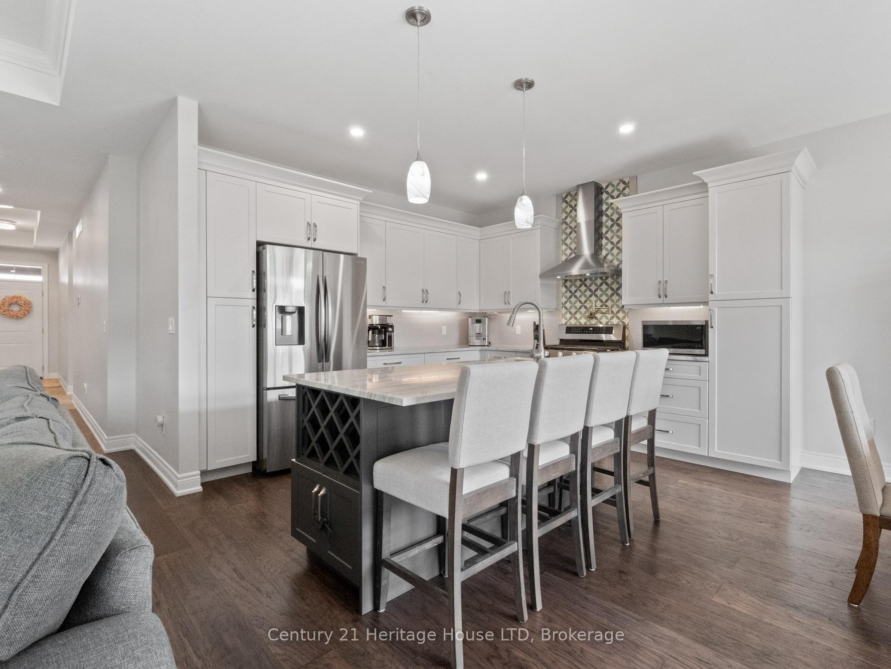 Photo 9 of 281 Regatta Drive, Welland, Dain City — HOMEH