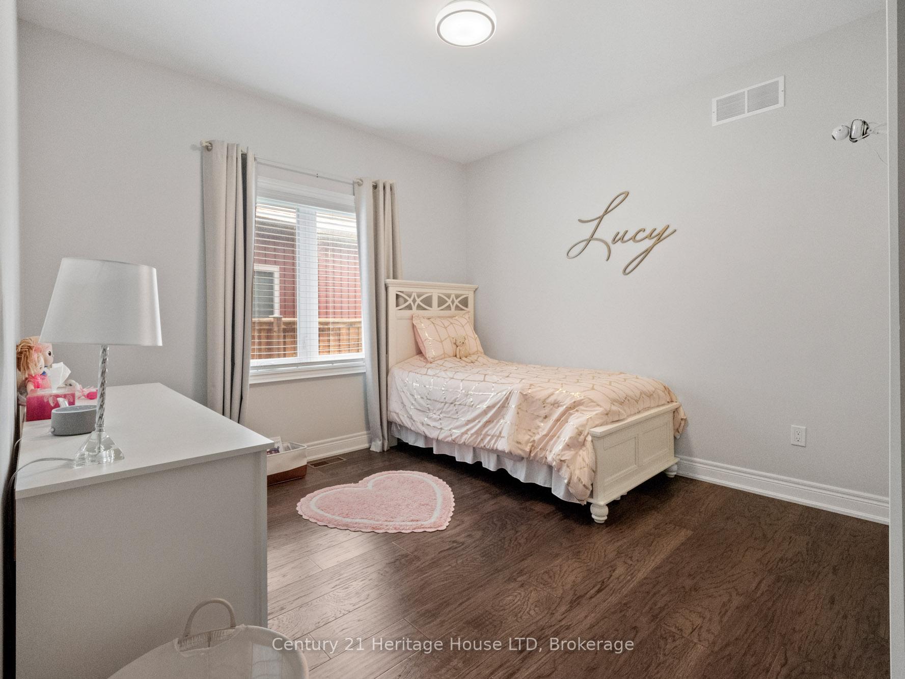 Photo 10 of 281 Regatta Drive, Welland, Dain City — HOMEH