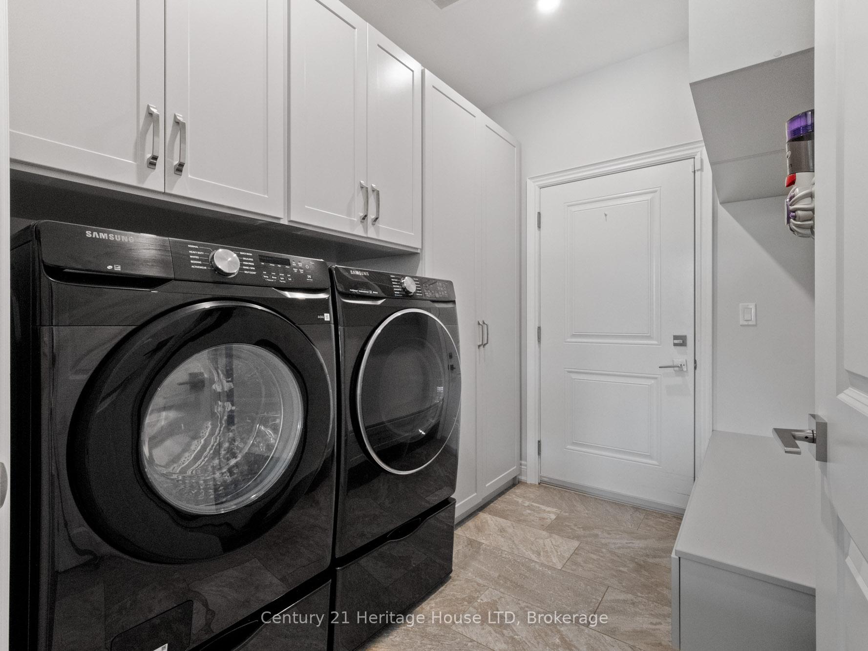 Photo 11 of 281 Regatta Drive, Welland, Dain City — HOMEH