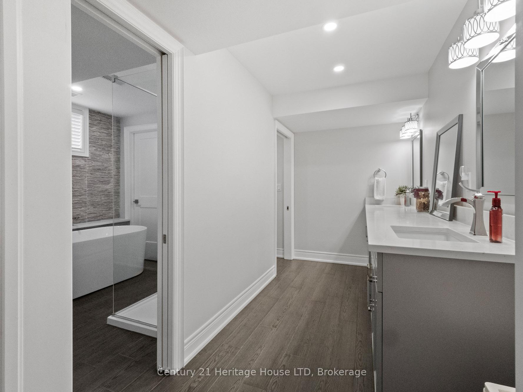 Photo 31 of 281 Regatta Drive, Welland, Dain City — HOMEH