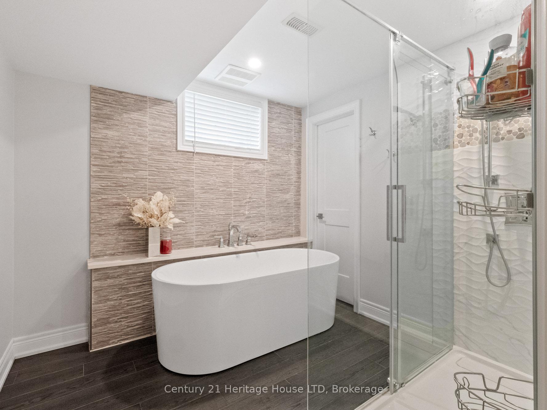 Photo 32 of 281 Regatta Drive, Welland, Dain City — HOMEH