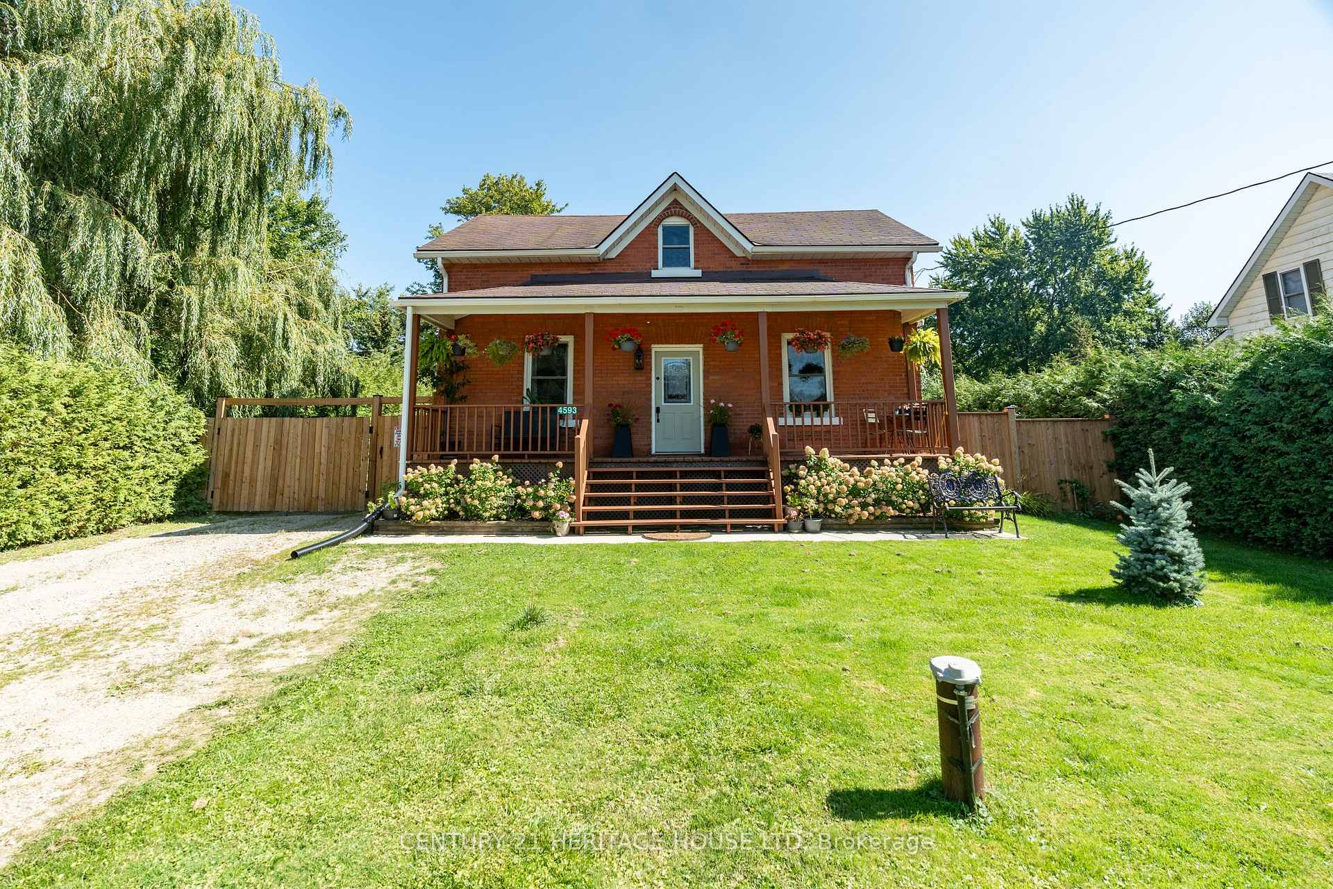 Front of 4593 Perth Road 135