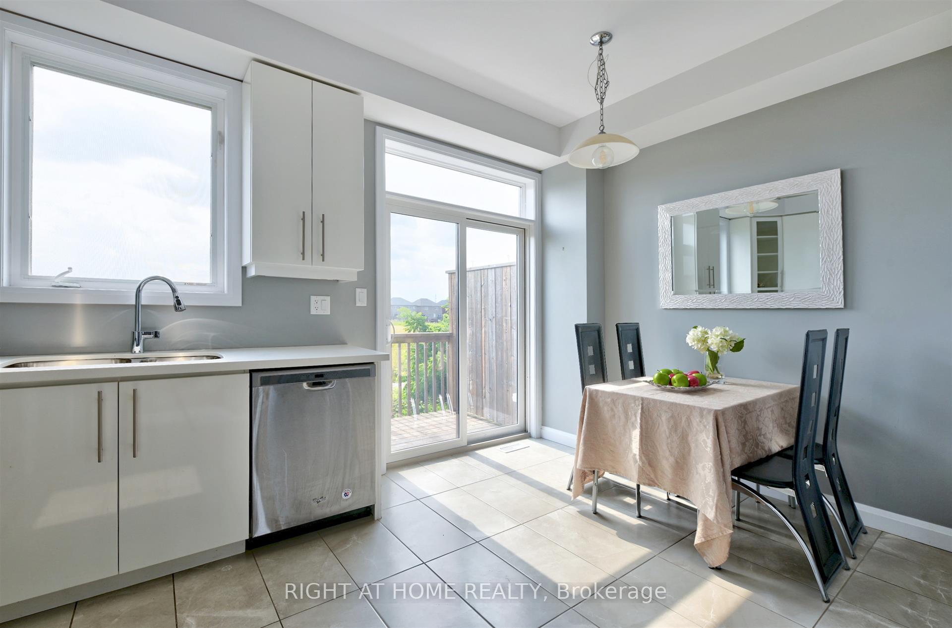 Photo 20 of Unit 90, 1169 Garner Road E, Hamilton, Meadowlands — HOMEH