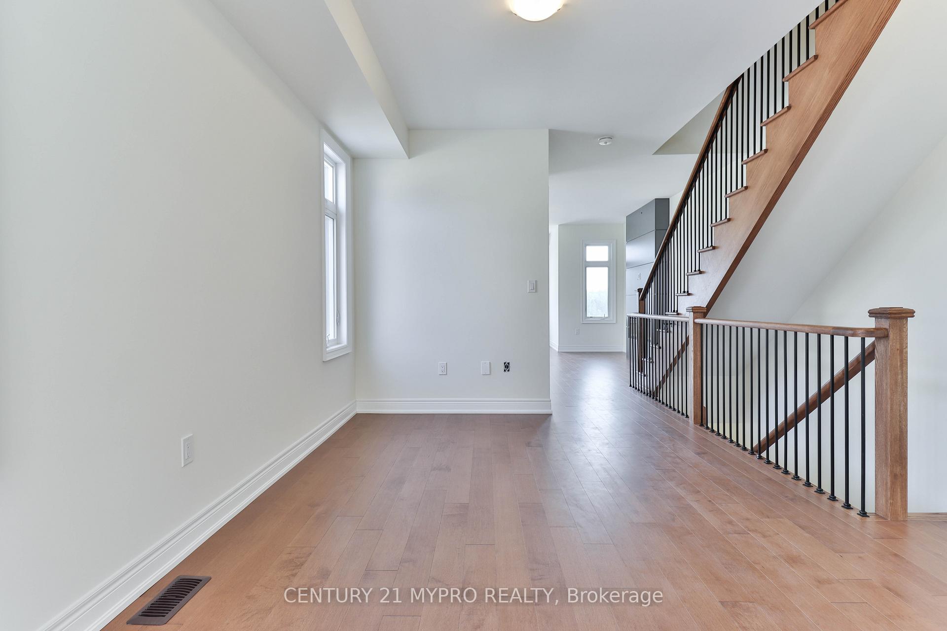 Photo 10 of 177 Berczy Green Drive, Markham, Rural Markham — HOMEH