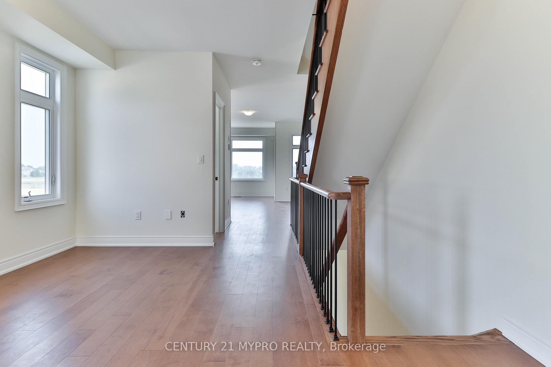 Photo 5 of 177 Berczy Green Drive, Markham, Rural Markham — HOMEH