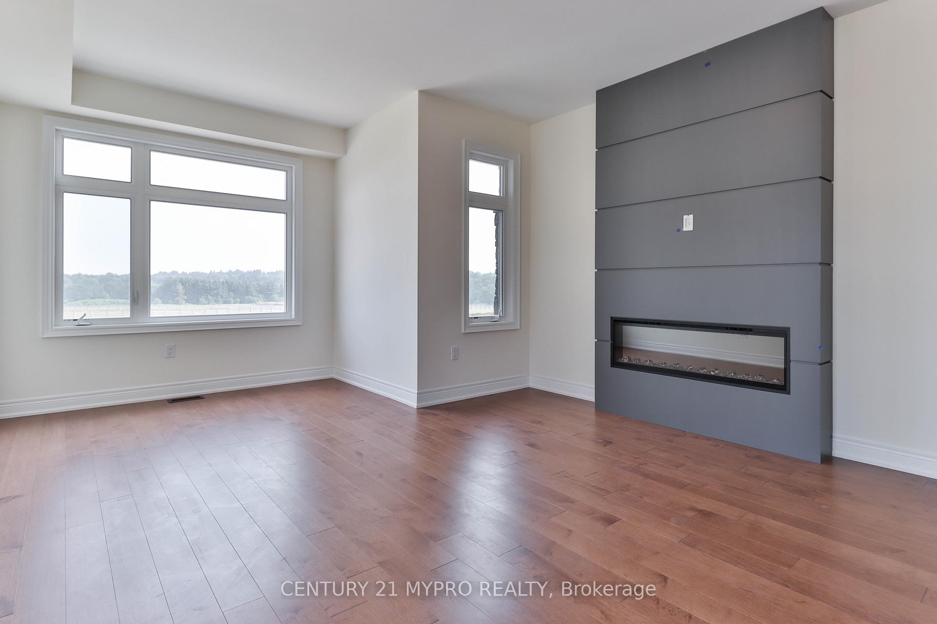 Photo 7 of 177 Berczy Green Drive, Markham, Rural Markham — HOMEH