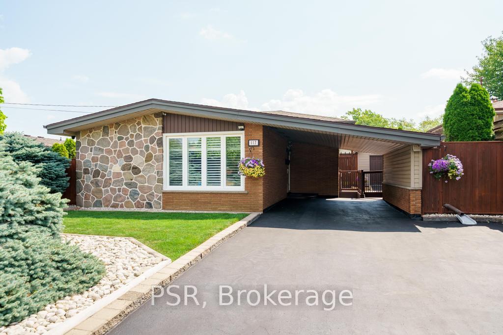 Front of 117 Sunrise Drive