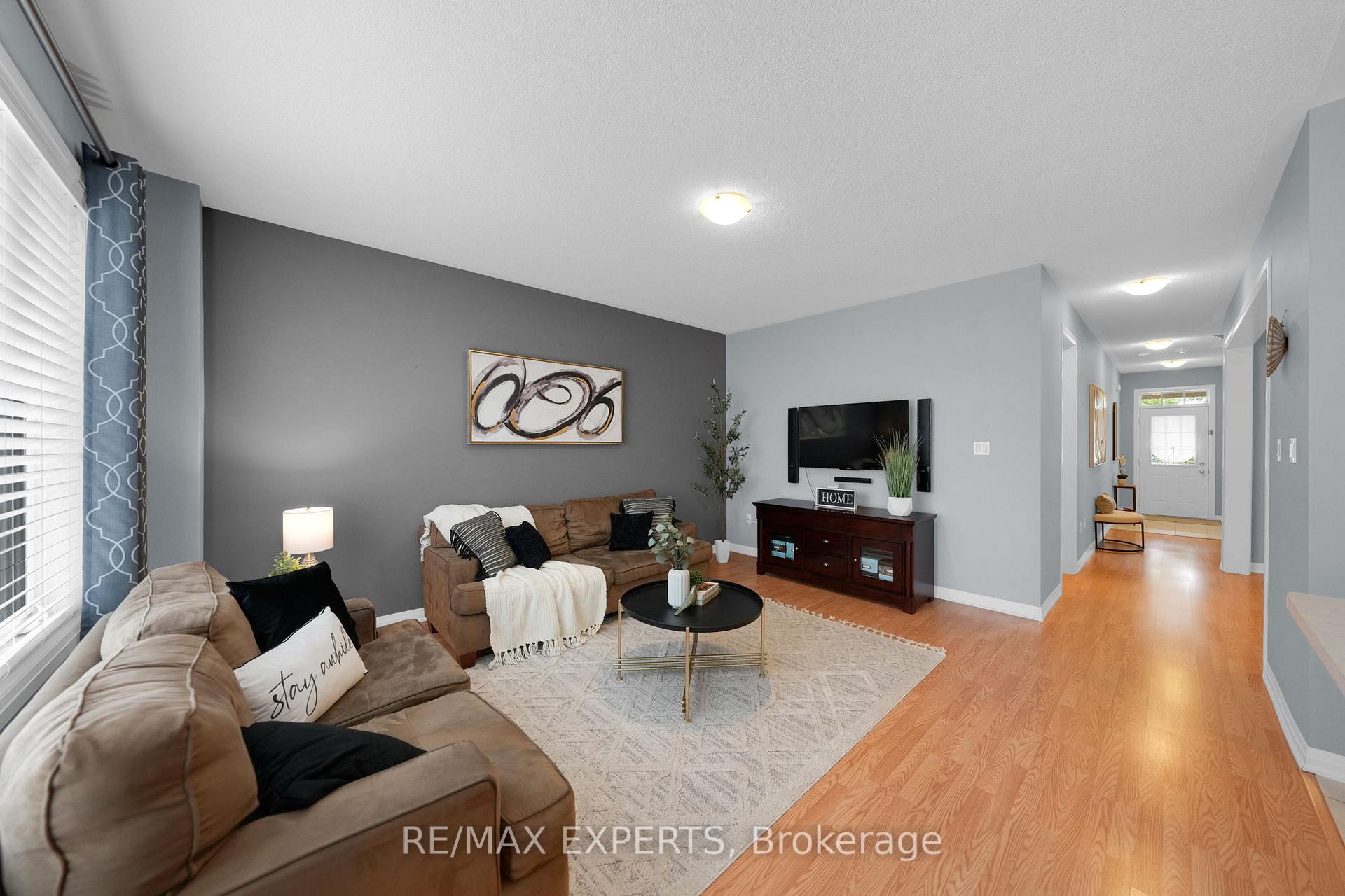 Photo 21 of 86 Martin Trail, New Tecumseth, Tottenham — HOMEH