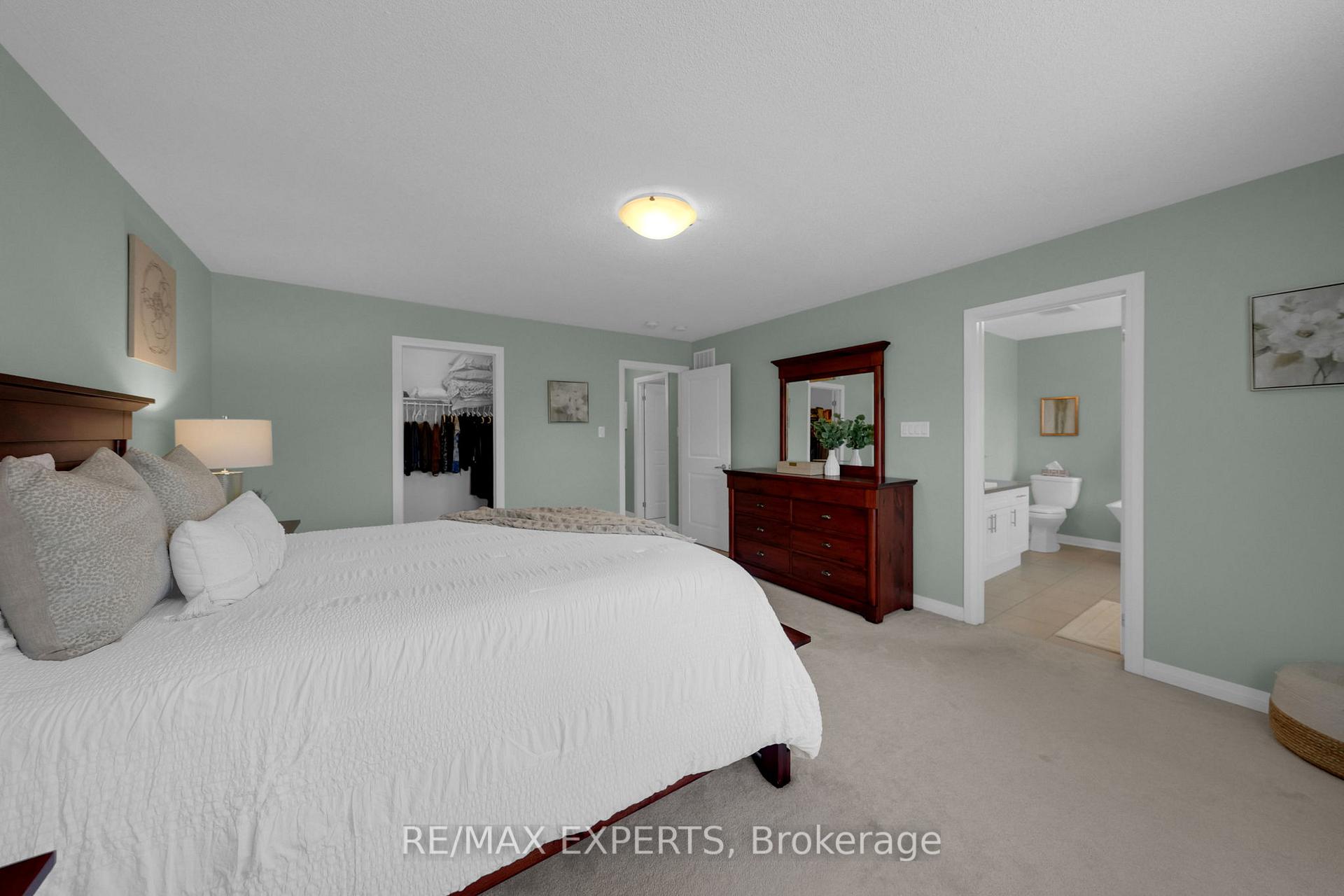 Photo 17 of 86 Martin Trail, New Tecumseth, Tottenham — HOMEH