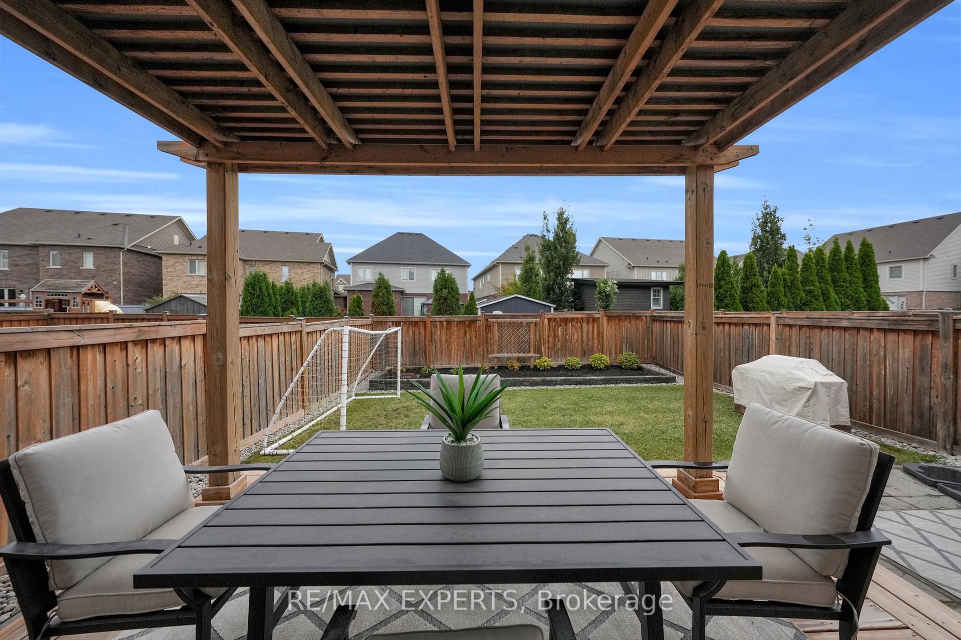 Photo 34 of 86 Martin Trail, New Tecumseth, Tottenham — HOMEH