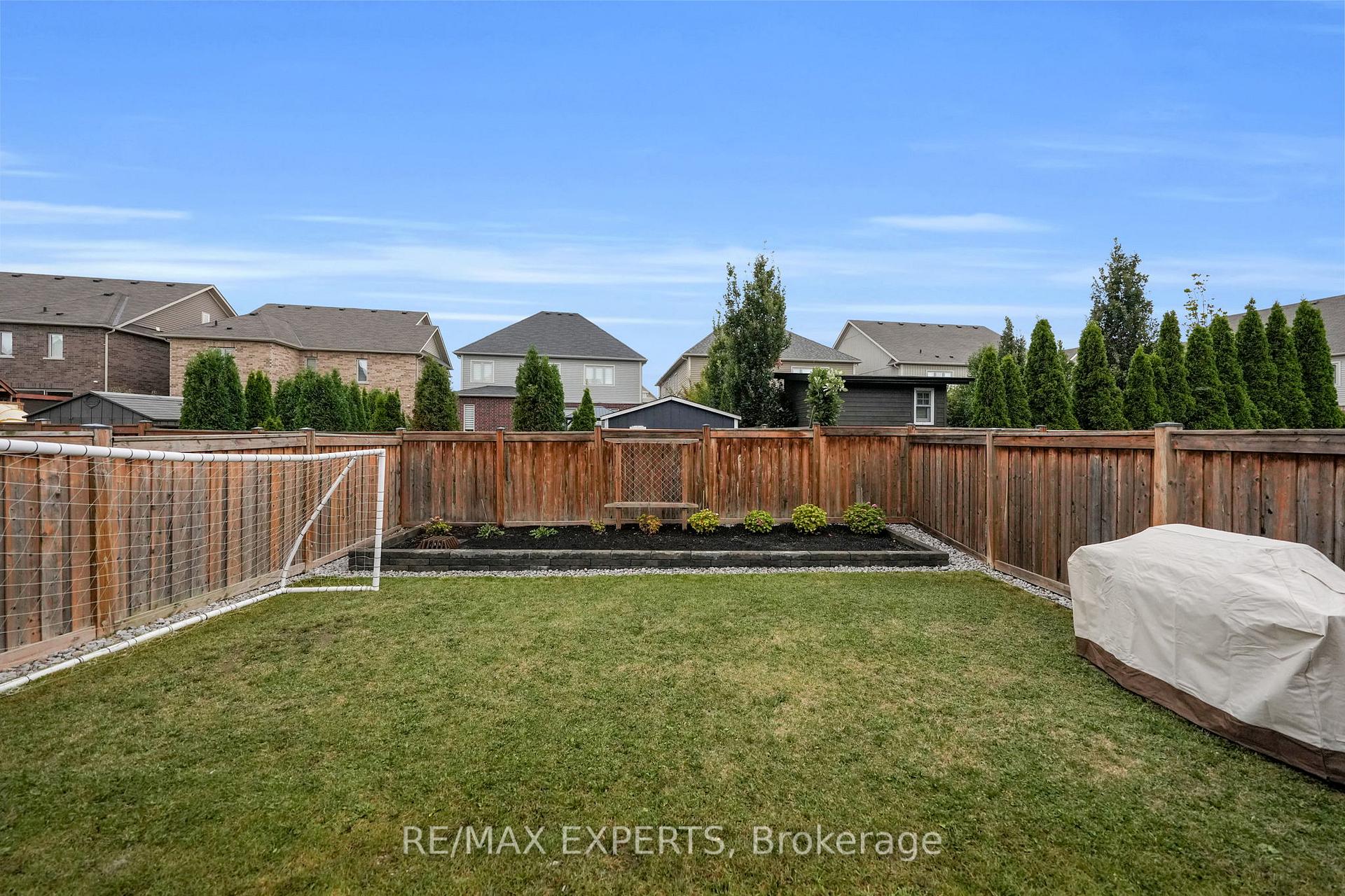 Photo 32 of 86 Martin Trail, New Tecumseth, Tottenham — HOMEH