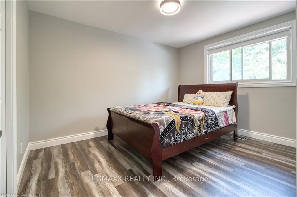 Photo 21 of 619 Forest Hill Drive, Kitchener — HOMEH