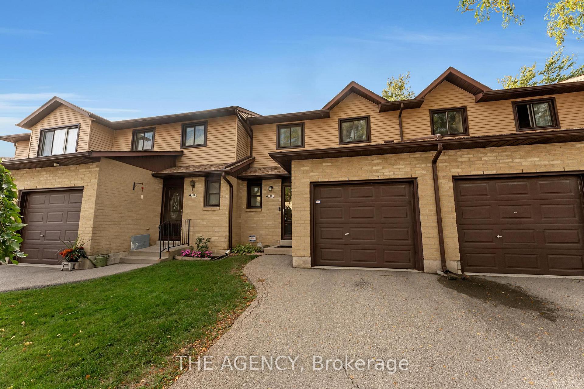 Front of Unit 48, 860 Rymal Road E