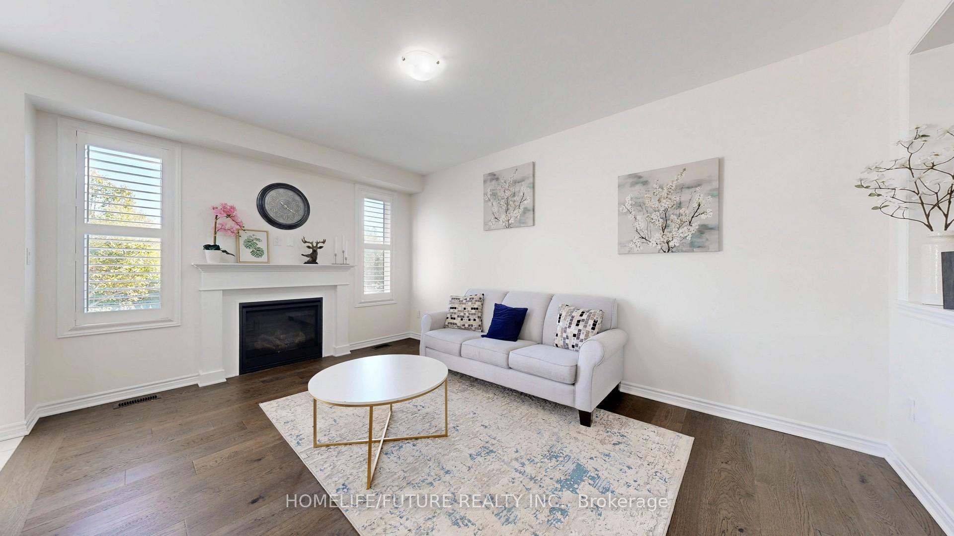 Photo 7 of 92 Barkerville Drive, Whitby, Lynde Creek — HOMEH