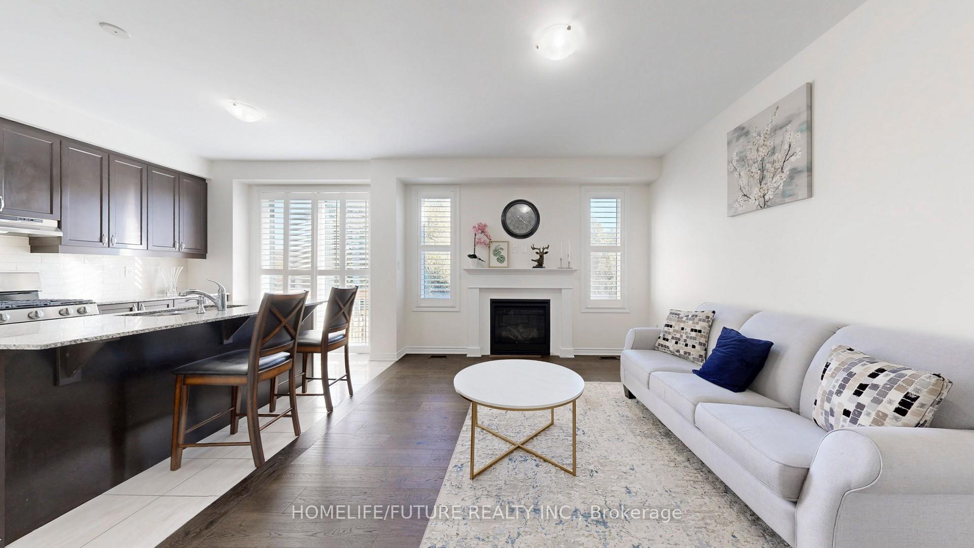 Photo 3 of 92 Barkerville Drive, Whitby, Lynde Creek — HOMEH