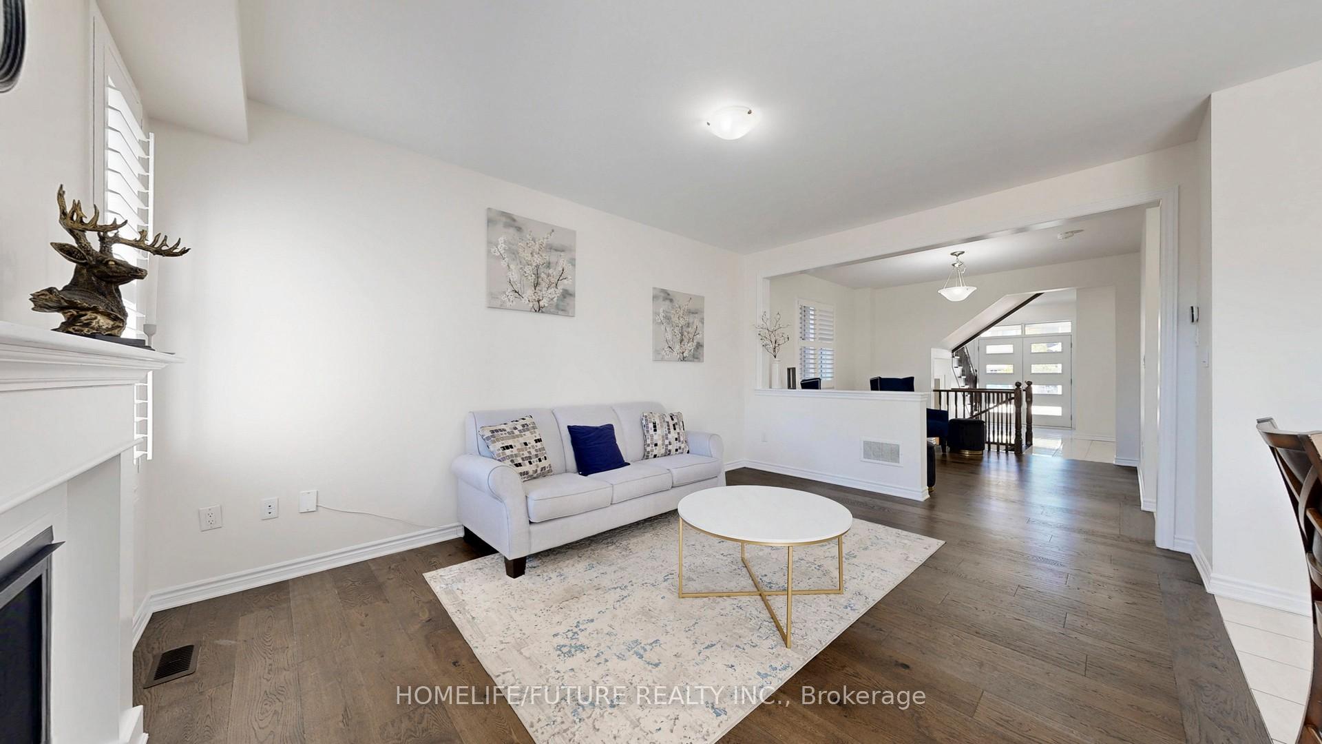 Photo 6 of 92 Barkerville Drive, Whitby, Lynde Creek — HOMEH