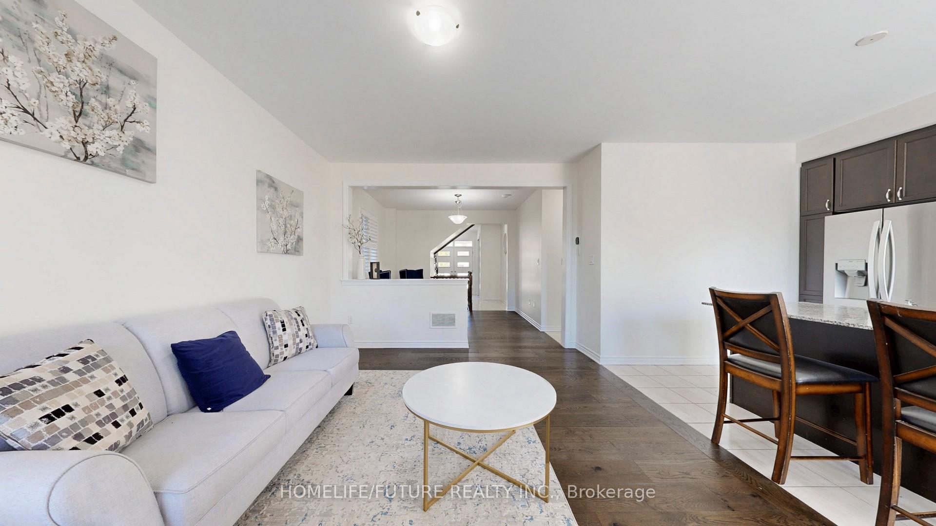 Photo 8 of 92 Barkerville Drive, Whitby, Lynde Creek — HOMEH