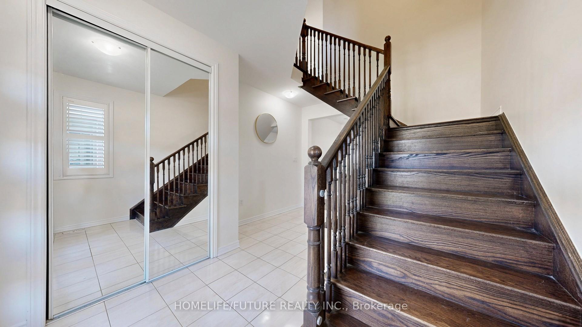 Photo 28 of 92 Barkerville Drive, Whitby, Lynde Creek — HOMEH