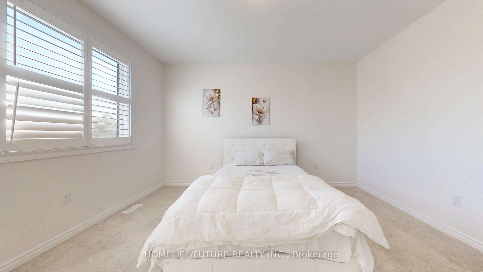 Photo 23 of 92 Barkerville Drive, Whitby, Lynde Creek — HOMEH