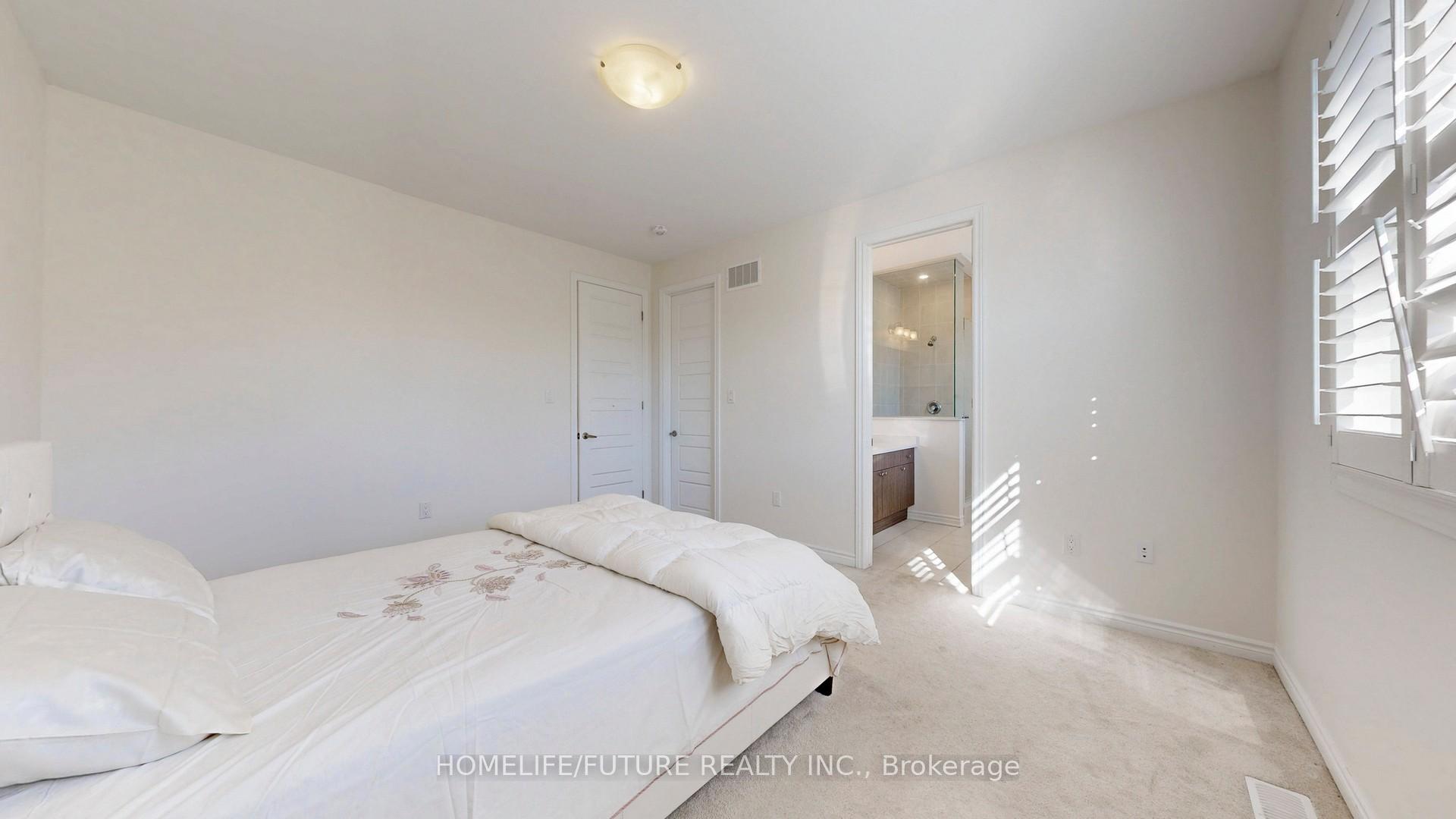 Photo 29 of 92 Barkerville Drive, Whitby, Lynde Creek — HOMEH