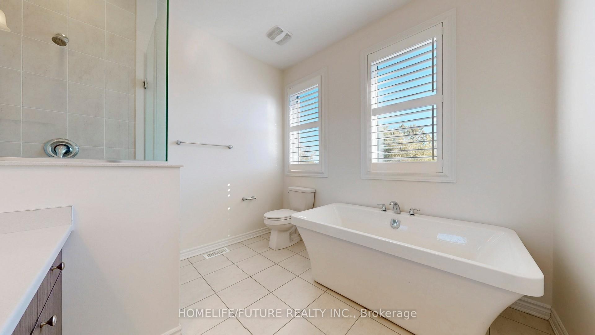 Photo 34 of 92 Barkerville Drive, Whitby, Lynde Creek — HOMEH