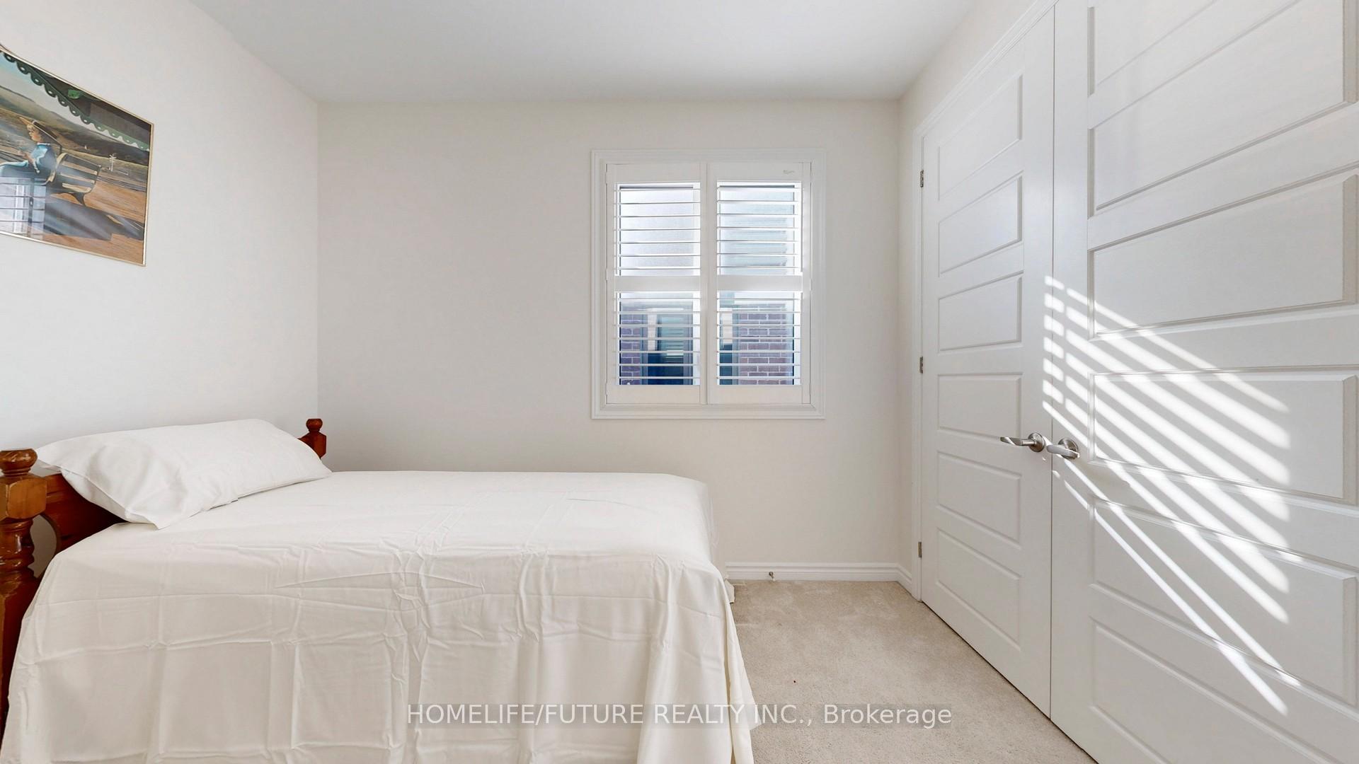 Photo 35 of 92 Barkerville Drive, Whitby, Lynde Creek — HOMEH