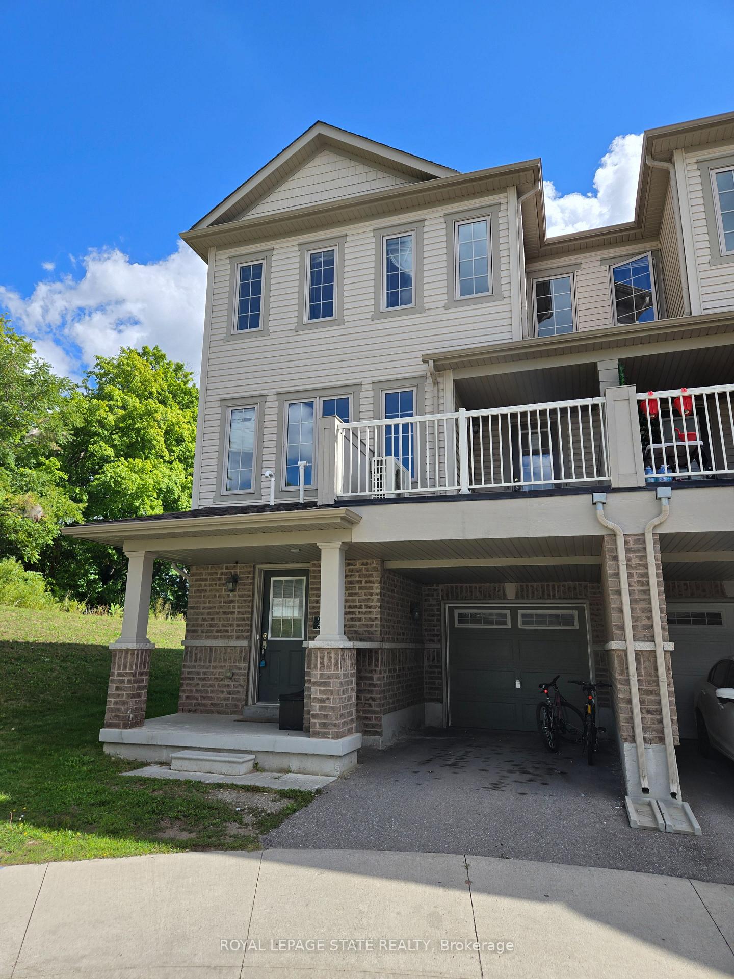Photo 2 of Unit 38, 420 Linden Drive, Cambridge, Preston Heights — HOMEH