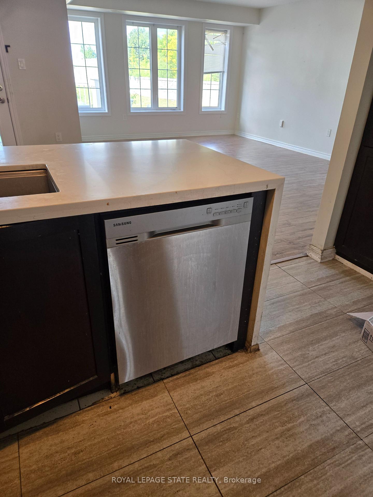 Photo 9 of Unit 38, 420 Linden Drive, Cambridge, Preston Heights — HOMEH