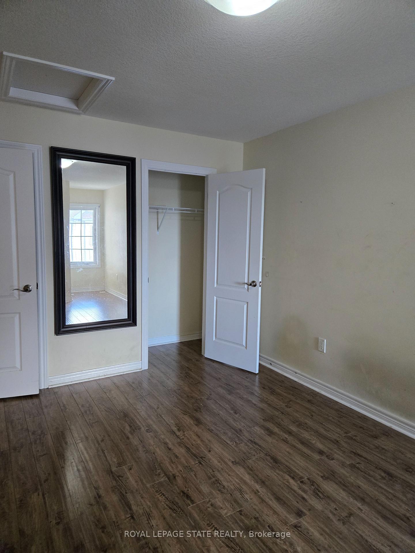 Photo 8 of Unit 38, 420 Linden Drive, Cambridge, Preston Heights — HOMEH