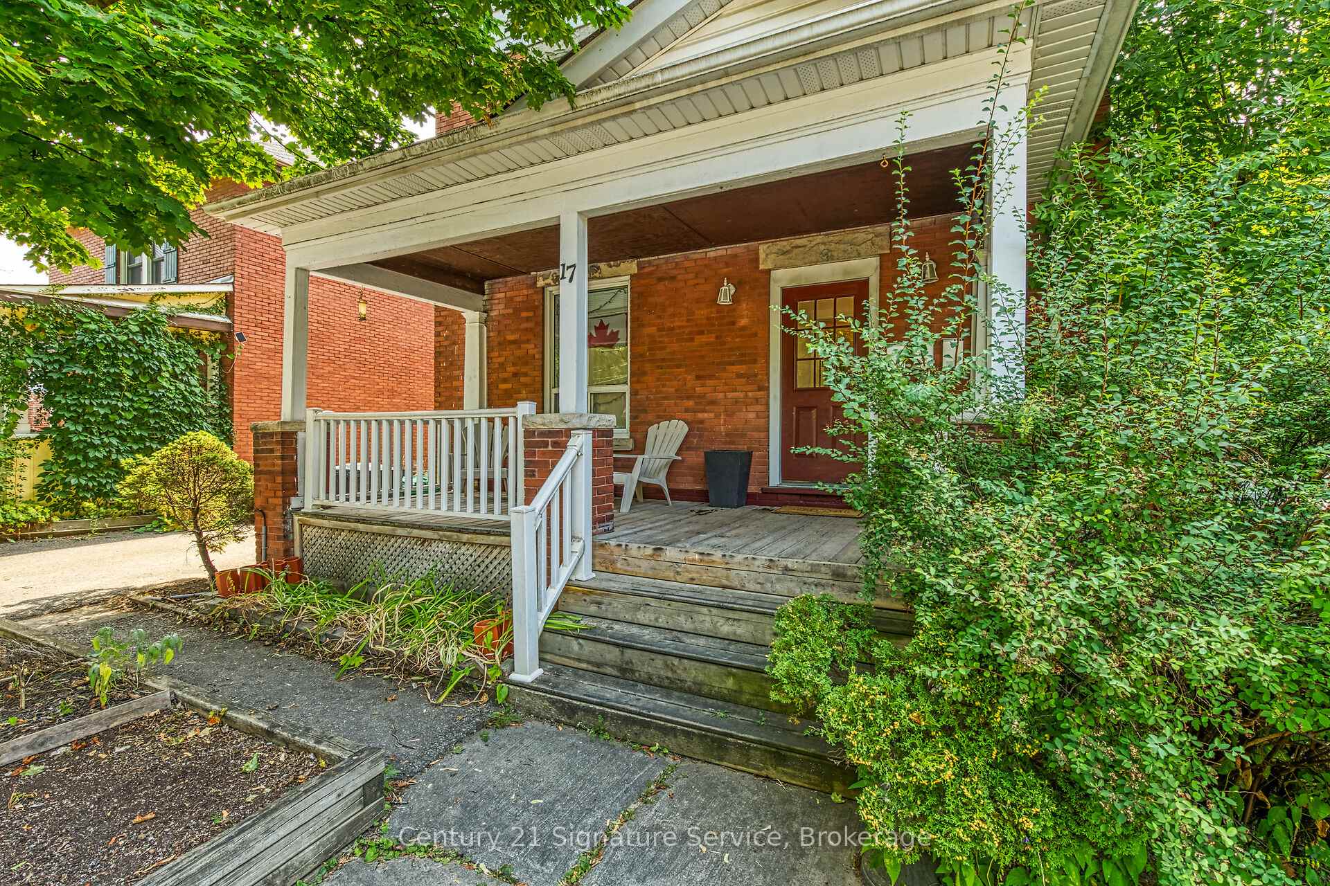 Photo 37 of 17 Fleming Avenue W, Brampton, Downtown Brampton — HOMEH