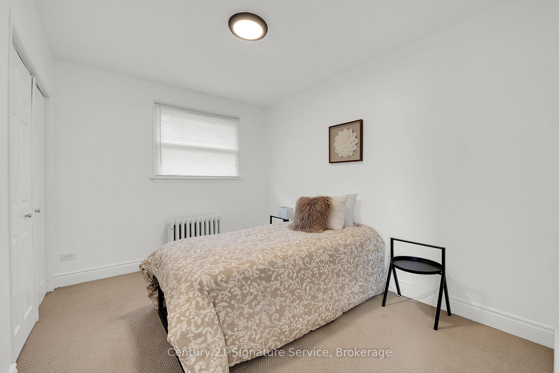 Photo 31 of 17 Fleming Avenue W, Brampton, Downtown Brampton — HOMEH