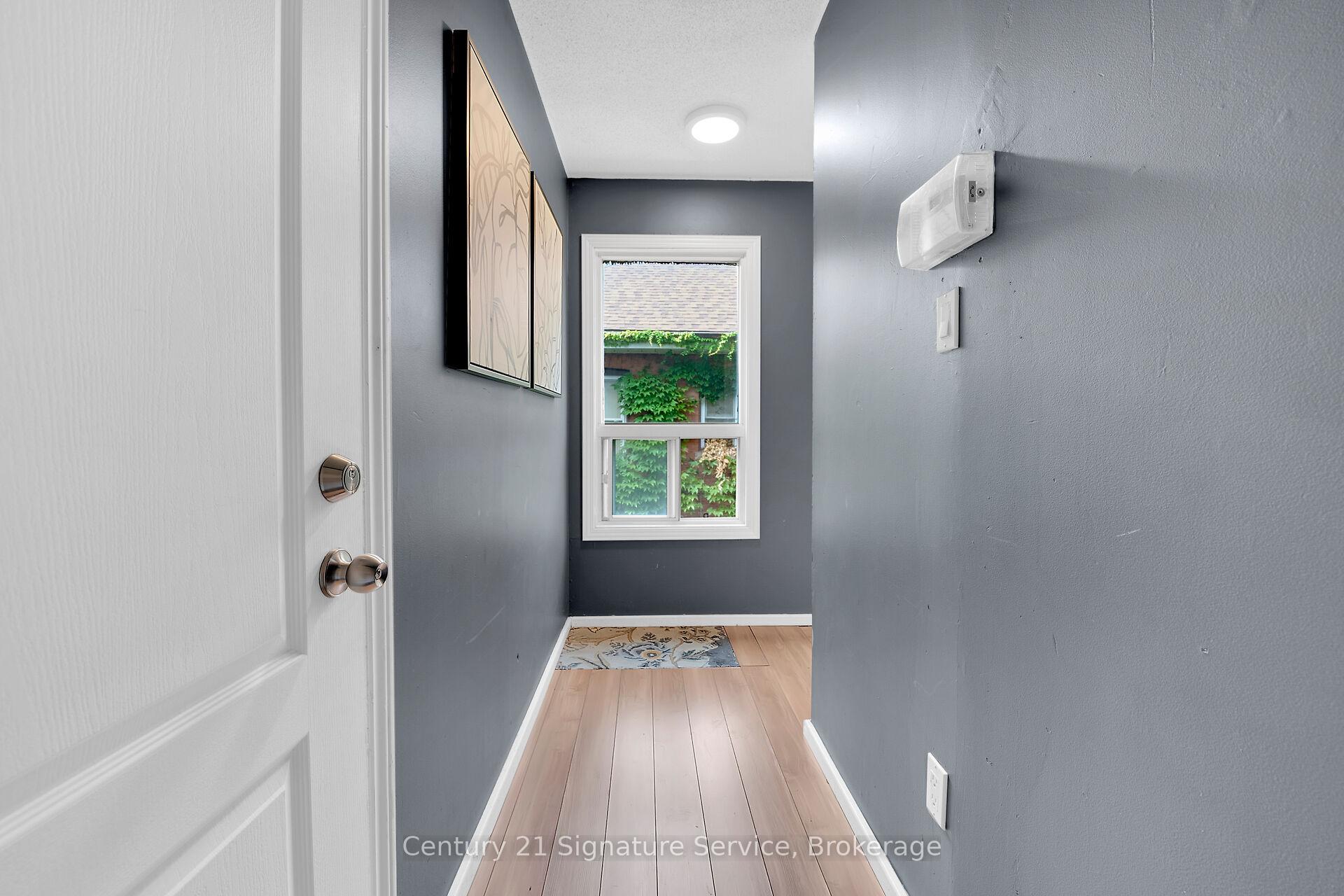 Photo 28 of 17 Fleming Avenue W, Brampton, Downtown Brampton — HOMEH