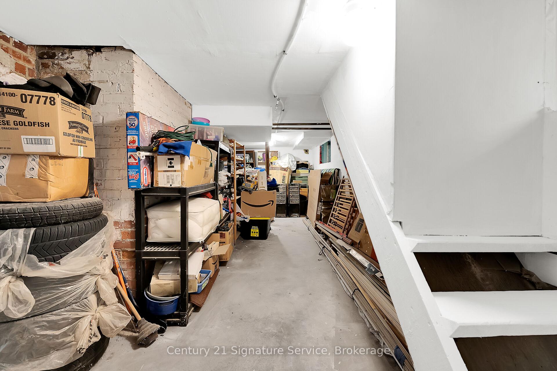 Photo 26 of 17 Fleming Avenue W, Brampton, Downtown Brampton — HOMEH