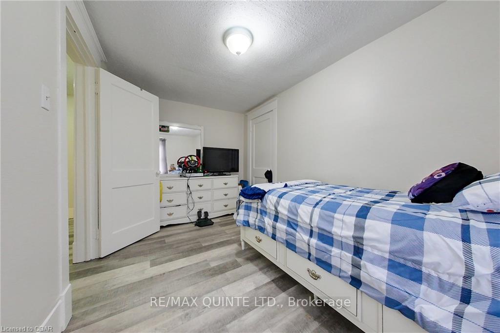 Photo 14 of 218A Coleman Street, Belleville, Belleville Ward — HOMEH