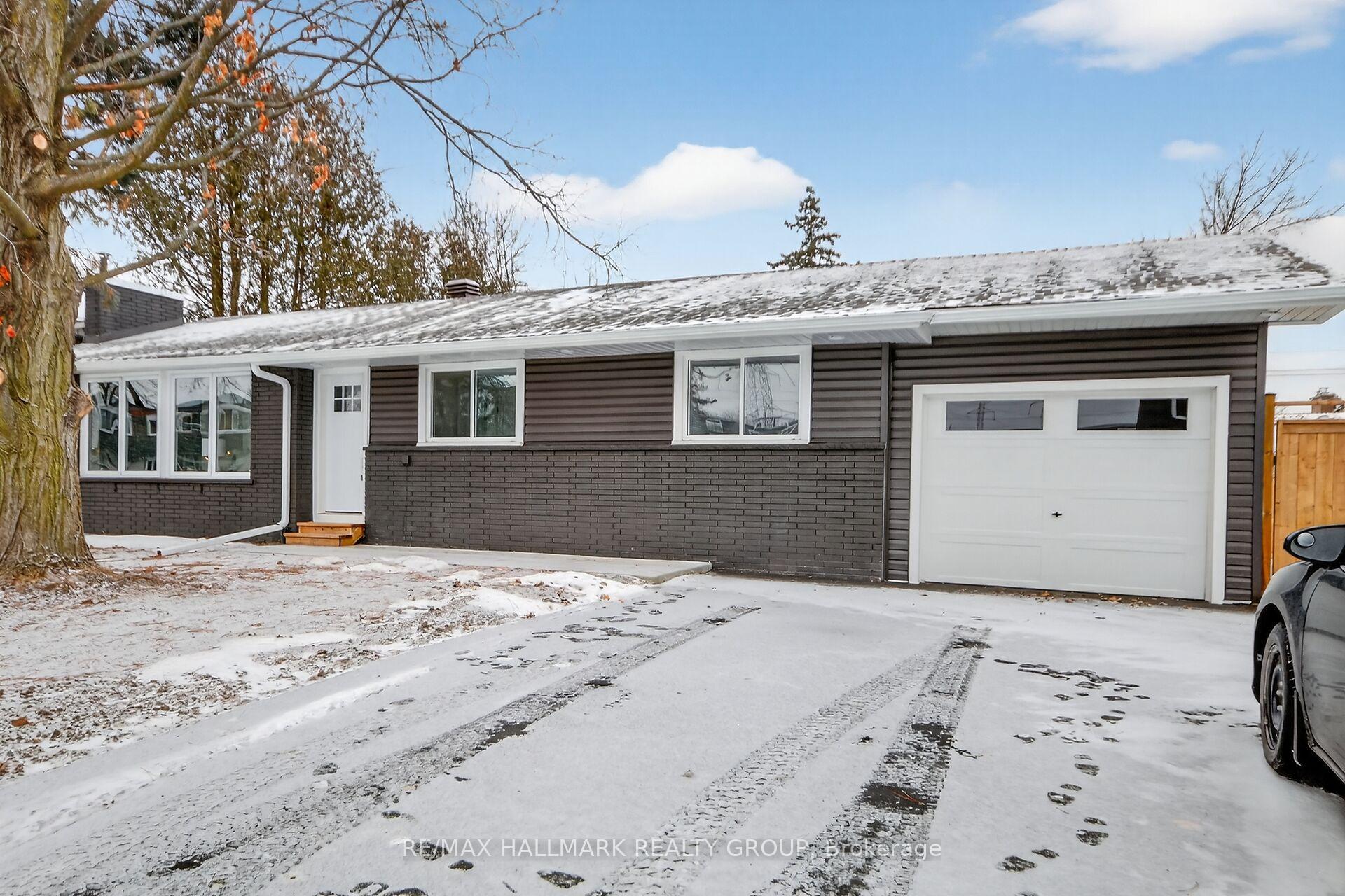 Photo 2 of 14 Cheryl Road, Ottawa, Manordale — HOMEH