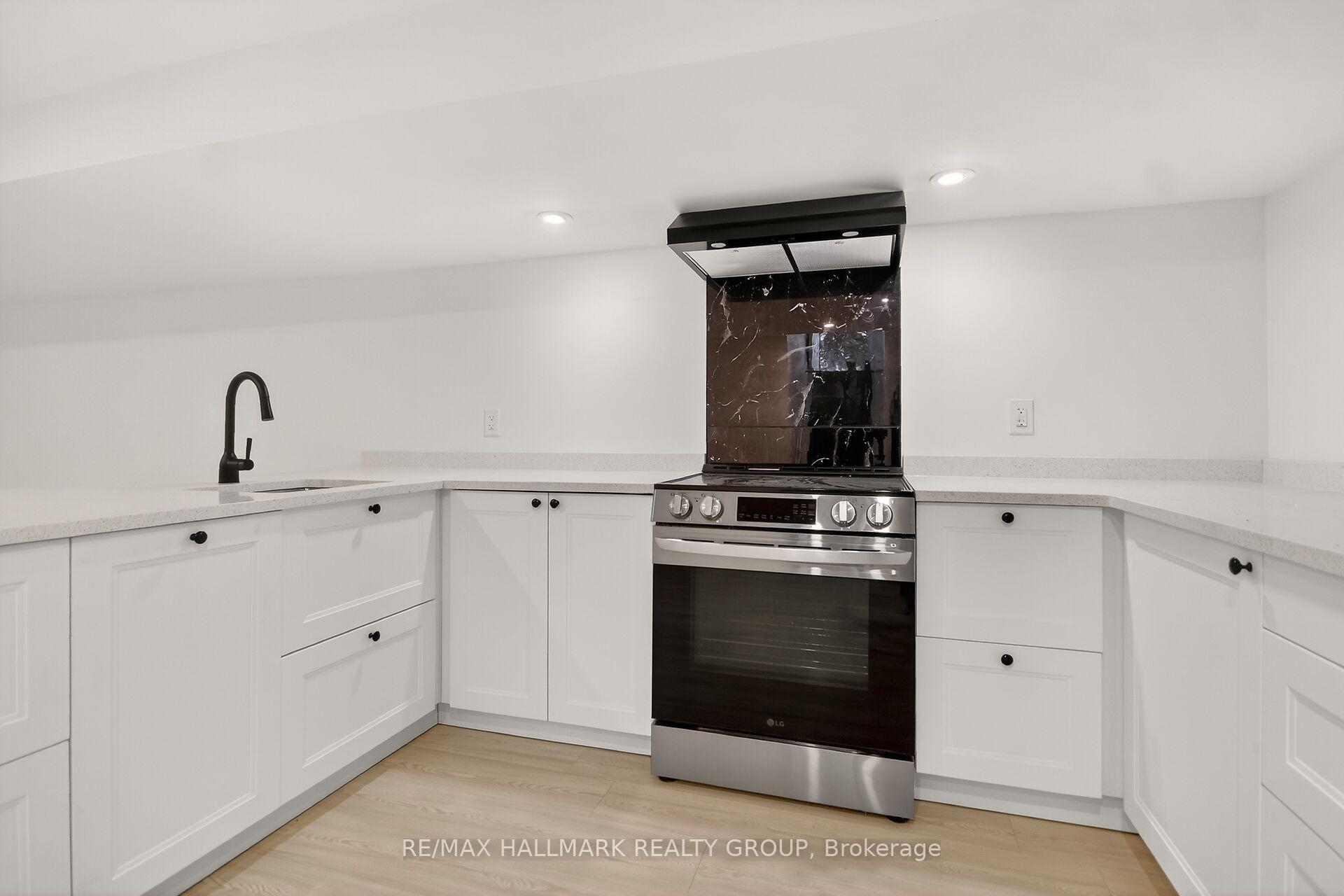 Photo 9 of 14 Cheryl Road, Ottawa, Manordale — HOMEH